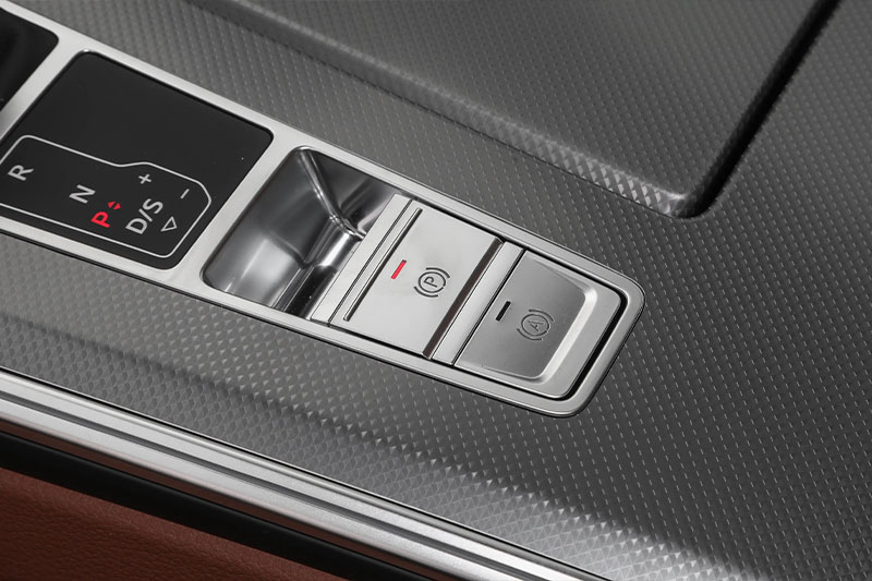 INS 模内镶件注塑