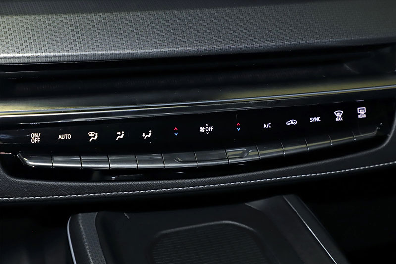 IML 模内镶件注塑