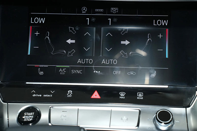 IMD 模内镶件注塑